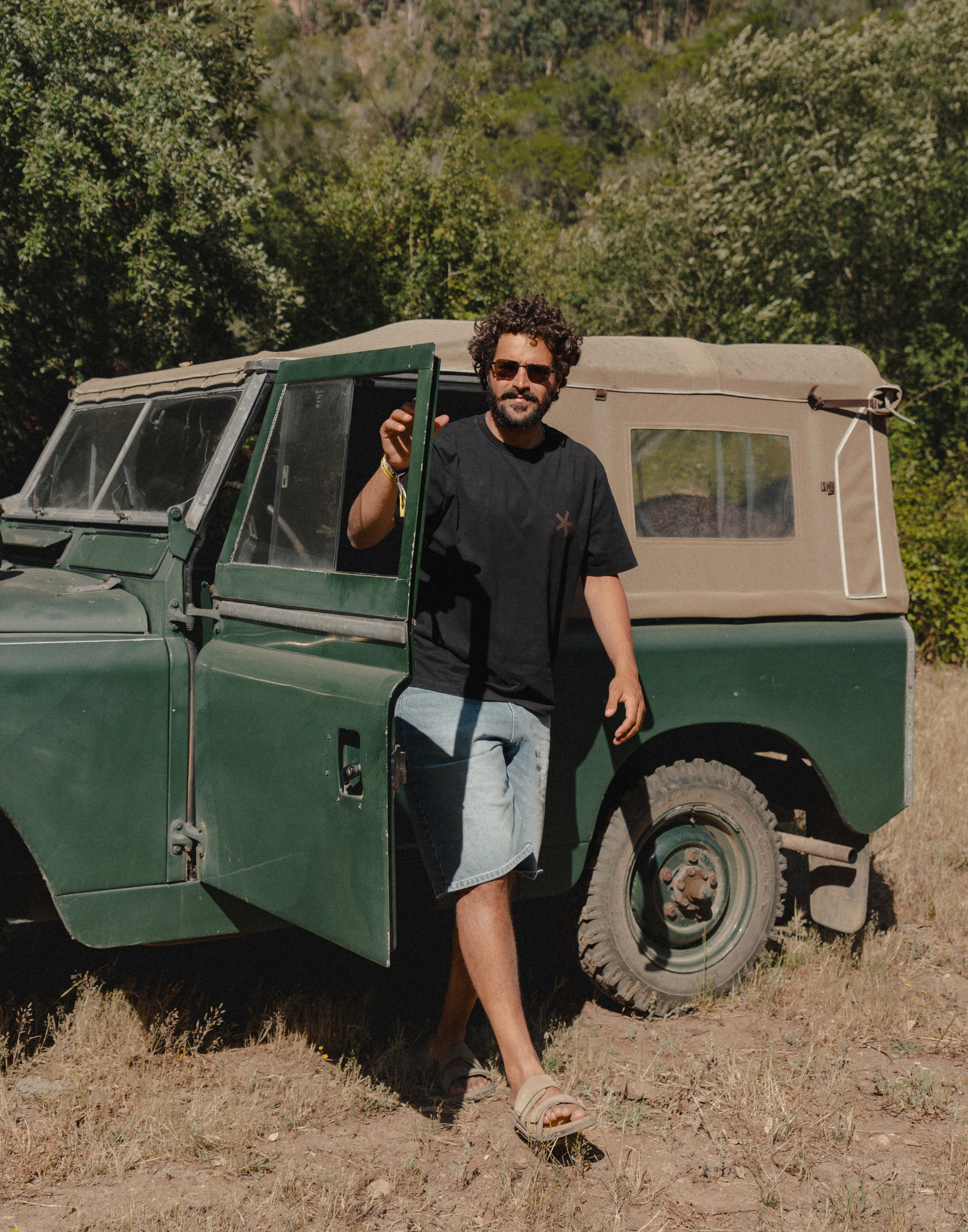 Black Adventure Tee